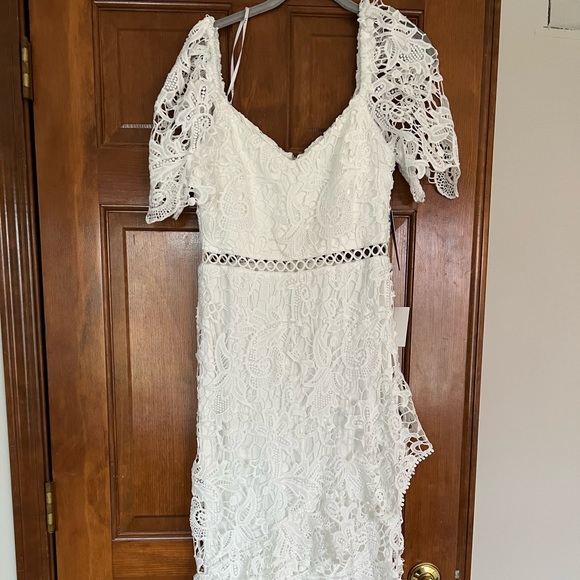Lulus Dresses & Skirts - Lulus Briarwood White Lace Midi Dress